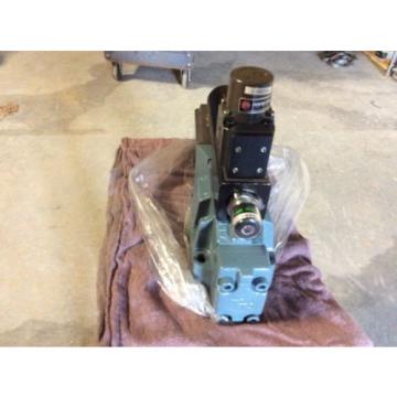 Rexroth Hydraulics servo valve, # 4WRDU 16 W200L-51/6L15K9/VR, rebuilt