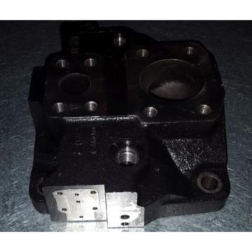 End cap, Sauer Danfoss Series 45 pump, Eframe, rear ports, CW. 1701481 Pump