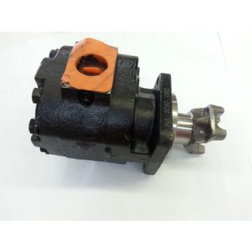 Parker 3165030002 Hydraulic Gear 31693104511373300 w/ Drive Yoke Pump