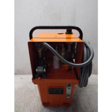 ROMHELD C1R8600711AP HYDRAULIC , USED Pump