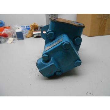 VICKERS Hydraulic Model: V2010 1F12S3S 11AA12 Pump