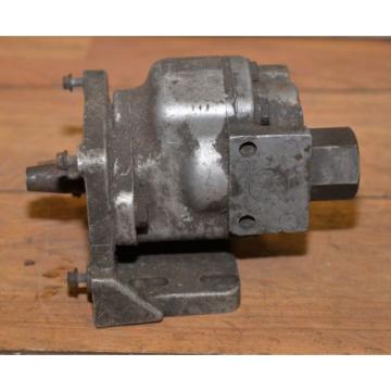 Genuine Rexroth 01204 hydraulic gear pump No S20S12DH81R parts or repair Pump