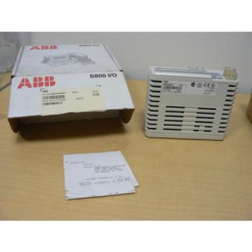 NEW ABB 3BSE020508R1 S800 I/O Analog LIGHT Module DI801  PR:B