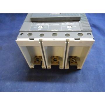 NEW In Box ABB T5NQ300TW Circuit Breaker 300Amp, 3Pole, 600V W/Assembled Acess.