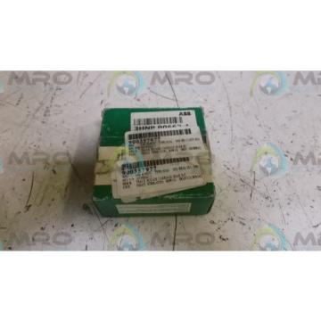 ABB 3HNP00662-1 TRACK ROLLER *NEW IN BOX*