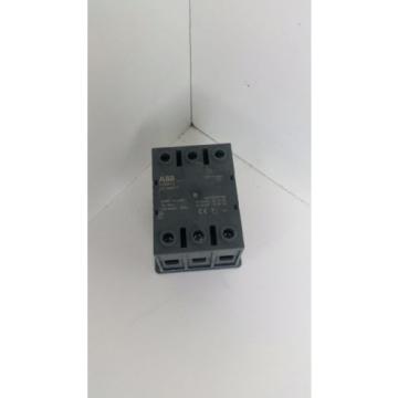 NEW DISCONNECT SWITCH  80Amps.  ABB    1SCA105431R1001/OT80FT3