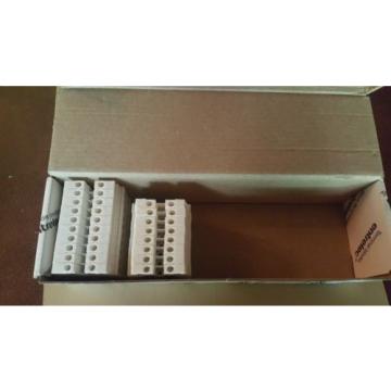 ABB / Entrelec 1SNA105051R2000 terminal blocks new in box  lot of 18 white