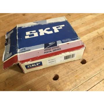 22220E SKF Explorer New Spherical Roller Bearing  -  Free Fast Shipping