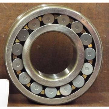 1 NEW NSK 22320CAME4-VS4 SPHERICAL ROLLER BEARING ***MAKE OFFER***