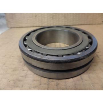 SKF Spherical Roller Bearing 22213 CKJ/W33 22213CKJW33 New