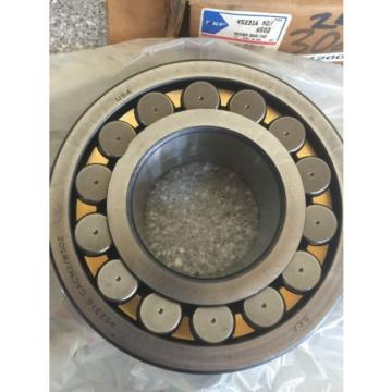 NEW IN BOX SKF SPHERICAL ROLLER BEARING 452316 M2/W502