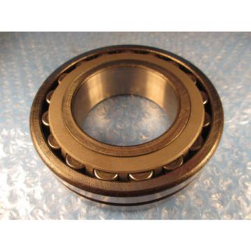 SKF 22213 CJ C3 W33, 22213CJ Spherical Roller Bearing