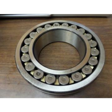 NEW URB SPHERICAL ROLLER BEARING 22218KMC3W33 22218KW33C3