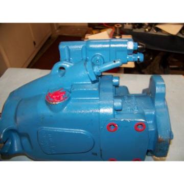 Vickers Eaton Variable Discplacement Hydraulic New Original  Pump