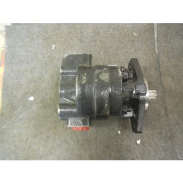 NEW JOHN DEERE HYDRAULIC AT370229 CONCENTRIC 29936562913 Pump