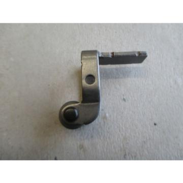 makita roller guide  blade support 152947-5 4304 4305 4306 4331 4333 4334