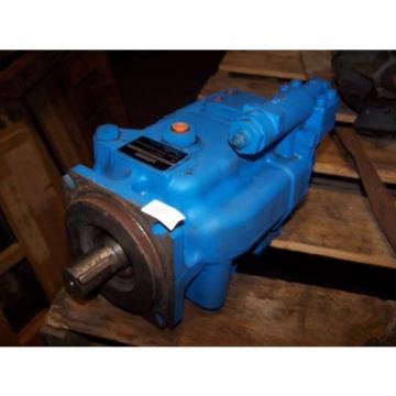 NEW VICKERS PVH057 VARIABLE DISPLACMENT PVH057R01AA10A250000001001AB010A  Pump