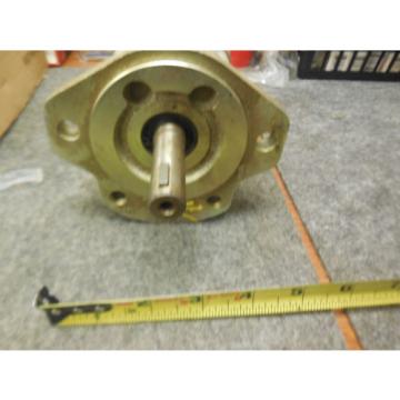 NEW REXROTH GEAR # 9510290213 Pump