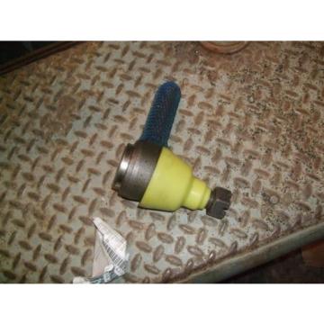 M35a2 left tie rod end