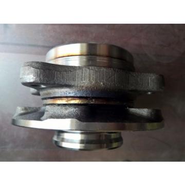 Volvo XC90 Moog 513208 Wheel Bearing and Hub Assembly