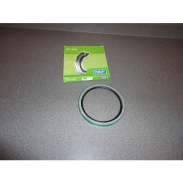 New SKF Grease Oil Seal 49928