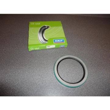 New SKF Grease Oil Seal 39275