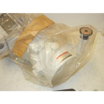 NACHI TOHOKU SEIKI PVC11AS1.54TA4029A NEW W/ MOTOR PVC11AS154TA4029A Pump