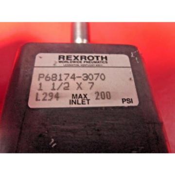 Rexroth P68174-3070, Pneumatic Cylinder, 1-1/2 x 7, L294, 200 PSI